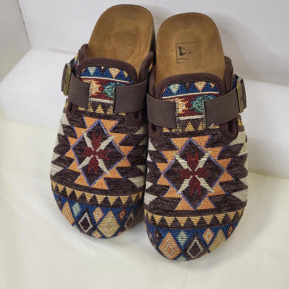 Dirty Laundry Bebidas clogs/mules slip on women's 6M brown multi color geometric